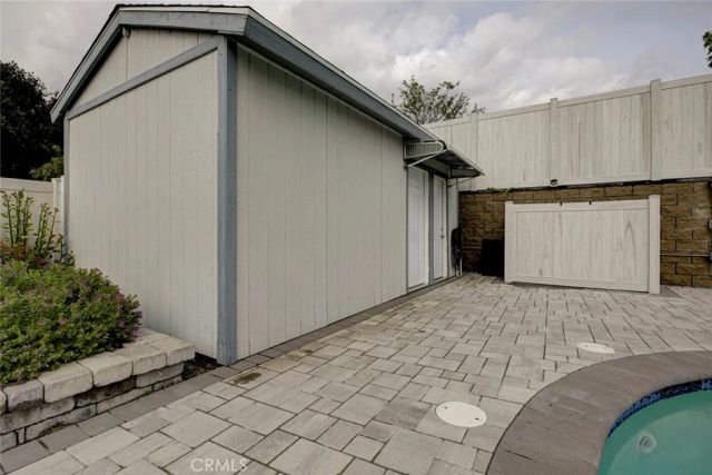 6911 Valmont Street, Tujunga, CA 91042