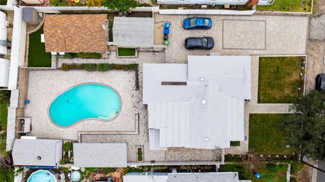 6911 Valmont Street, Tujunga, CA 91042