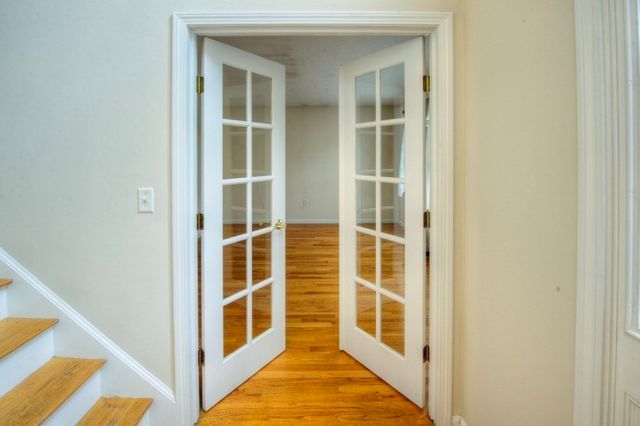 20 Woodridge Rd, Millbury, MA 01527