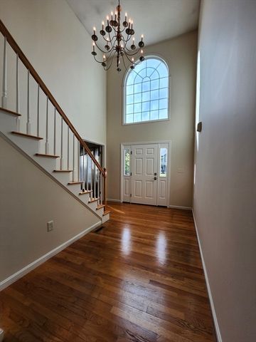 20 Woodridge Rd, Millbury, MA 01527