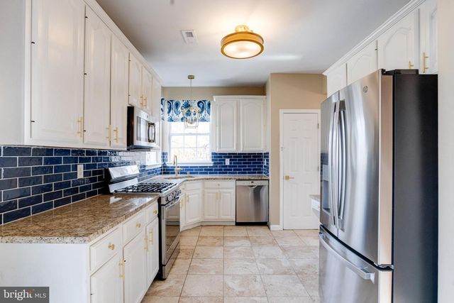 5032 SPRINGHOUSE CIR, Baltimore, MD 21237