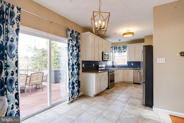 5032 SPRINGHOUSE CIR, Baltimore, MD 21237