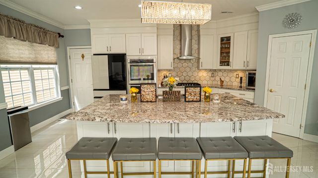 16 Biesiada Court, Sayreville, NJ 08859
