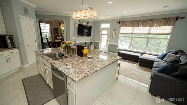16 Biesiada Court, Sayreville, NJ 08859