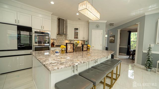 16 Biesiada Court, Sayreville, NJ 08859