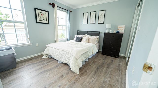 16 Biesiada Court, Sayreville, NJ 08859