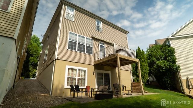 16 Biesiada Court, Sayreville, NJ 08859