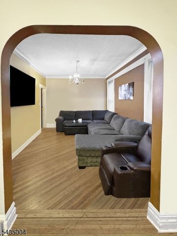 151 S Munn Ave, Newark City, NJ 07106