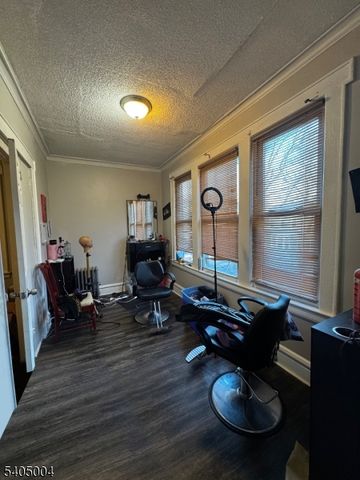 151 S Munn Ave, Newark City, NJ 07106