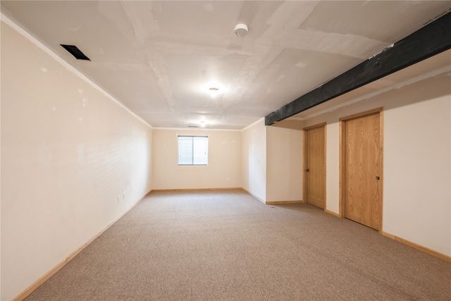 2622 Navajo Ave SW, Cedar Rapids, IA 52404