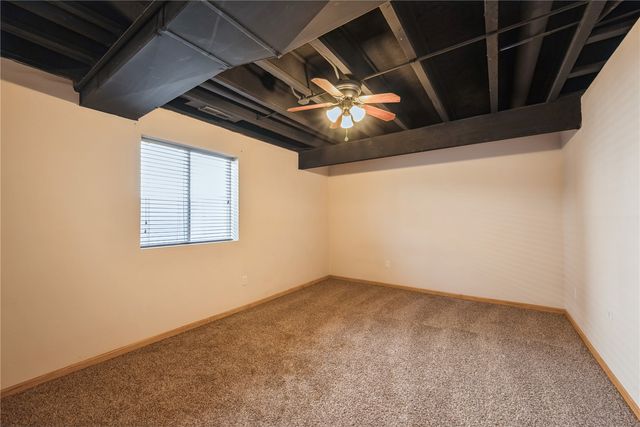 2622 Navajo Ave SW, Cedar Rapids, IA 52404