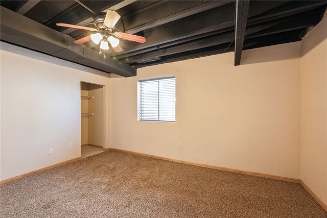 2622 Navajo Ave SW, Cedar Rapids, IA 52404