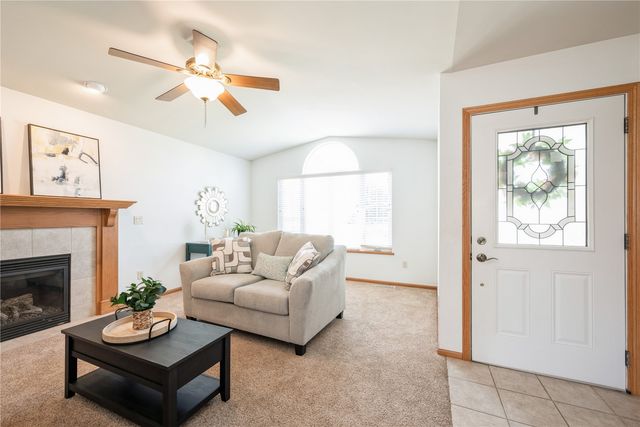 2622 Navajo Ave SW, Cedar Rapids, IA 52404