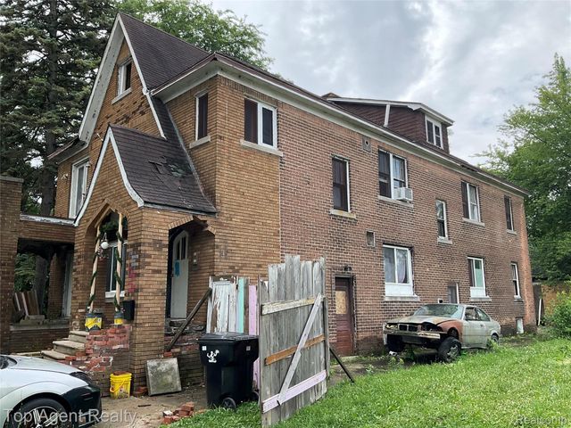 18063 Pelkey Street, Detroit, MI 48205