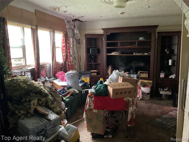 18063 Pelkey Street, Detroit, MI 48205