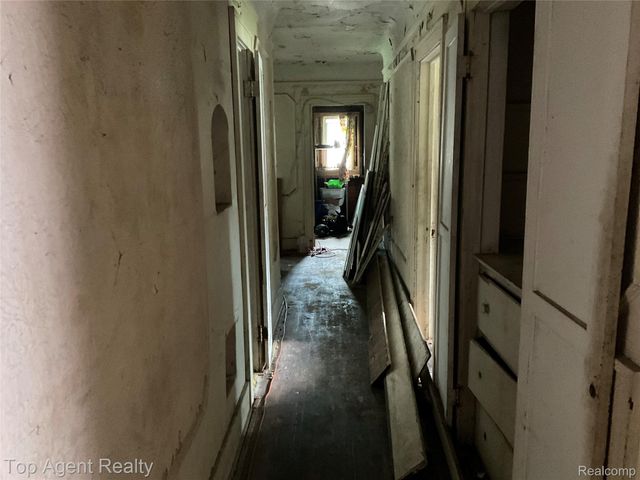 18063 Pelkey Street, Detroit, MI 48205