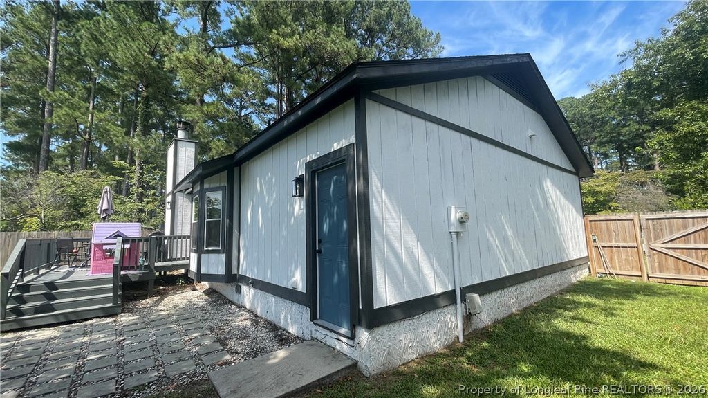 909 Whitcomb Drive, Fayetteville, NC 28311 — photo 2