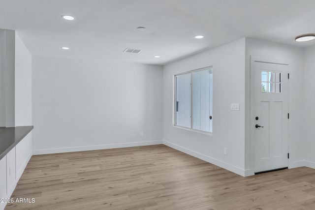 1266 E LA JOLLA Drive, Tempe, AZ 85282