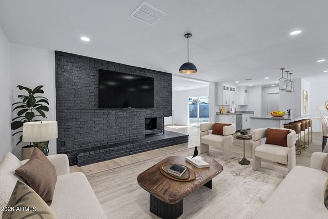 1266 E LA JOLLA Drive, Tempe, AZ 85282