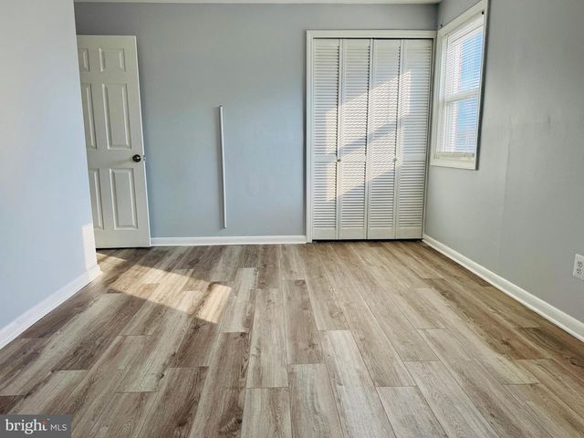 8134 MID HAVEN RD, Dundalk, MD 21222