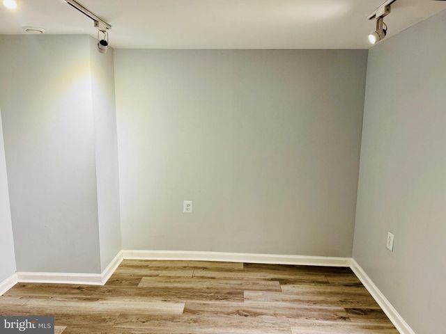 8134 MID HAVEN RD, Dundalk, MD 21222