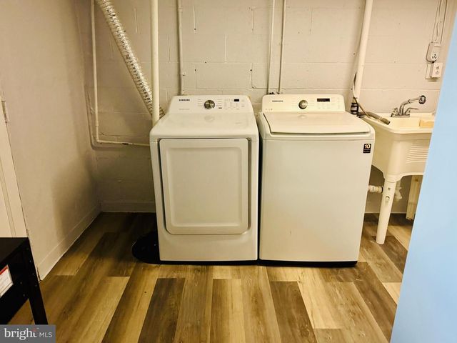 8134 MID HAVEN RD, Dundalk, MD 21222