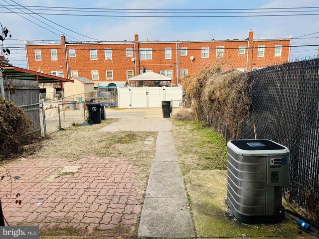 8134 MID HAVEN RD, Dundalk, MD 21222