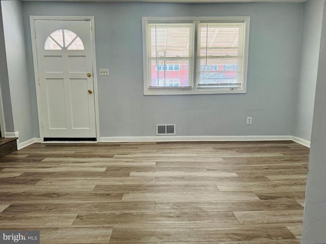 8134 MID HAVEN RD, Dundalk, MD 21222