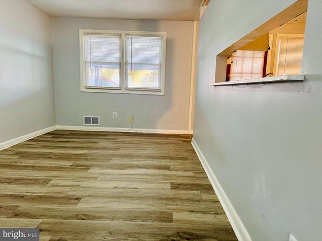 8134 MID HAVEN RD, Dundalk, MD 21222