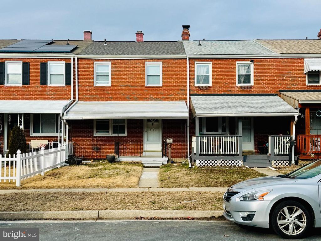 8134 MID HAVEN RD, Dundalk, MD 21222