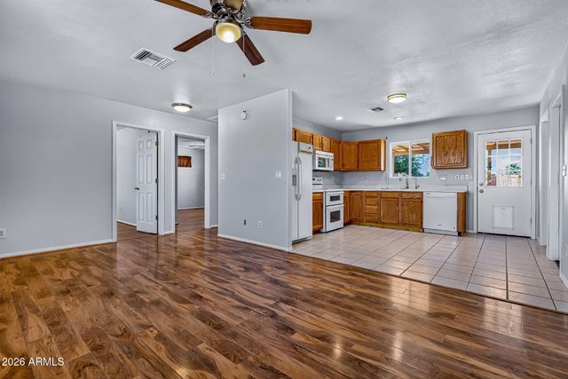 8995 W SANTA CRUZ Boulevard, Arizona City, AZ 85123