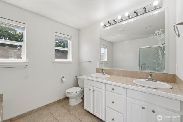 1500 Index Avenue NE, Renton, WA 98056