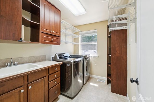 1500 Index Avenue NE, Renton, WA 98056