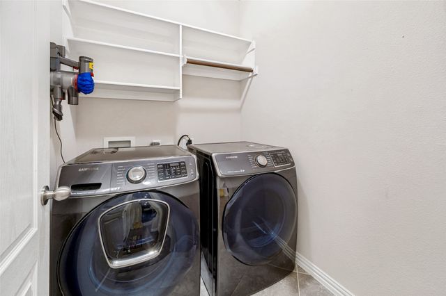 824 Water Garden Circle, Little Elm, TX 75068