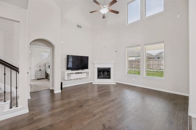 824 Water Garden Circle, Little Elm, TX 75068