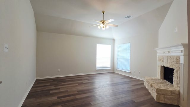 3305 Woodbluff Lane, Mckinney, TX 75071