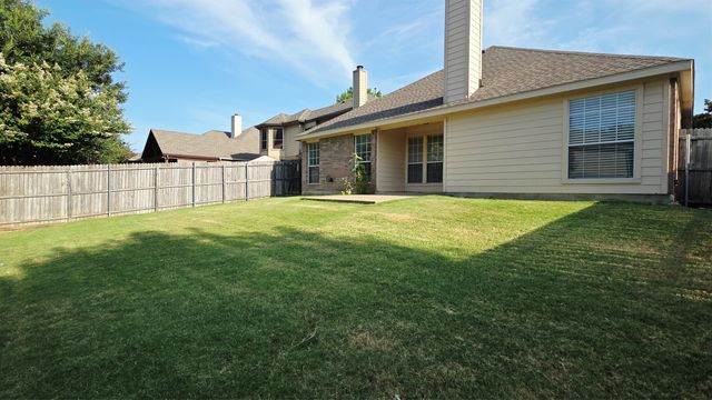 3305 Woodbluff Lane, Mckinney, TX 75071