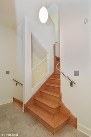 2734 N LINCOLN Avenue 3W, Chicago, IL 60614