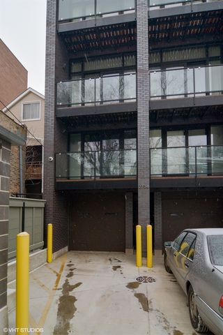 2734 N LINCOLN Avenue 3W, Chicago, IL 60614