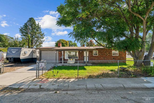 424 Meyer Ave, Nampa, ID 83686