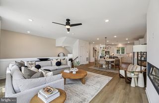 1102 CRESTED WOOD DR #2, Laurel, MD 20724