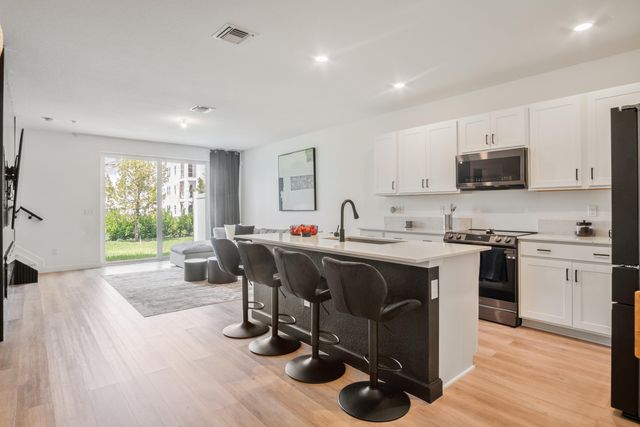 852 SE Grovebush Lane, Port St. Lucie, Port St Lucie, FL 34984