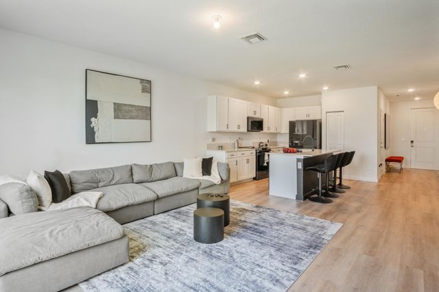 852 SE Grovebush Lane, Port St. Lucie, Port St Lucie, FL 34984