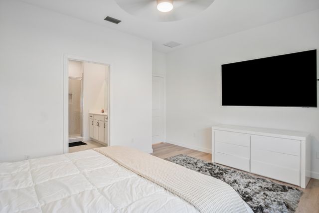 852 SE Grovebush Lane, Port St. Lucie, Port St Lucie, FL 34984