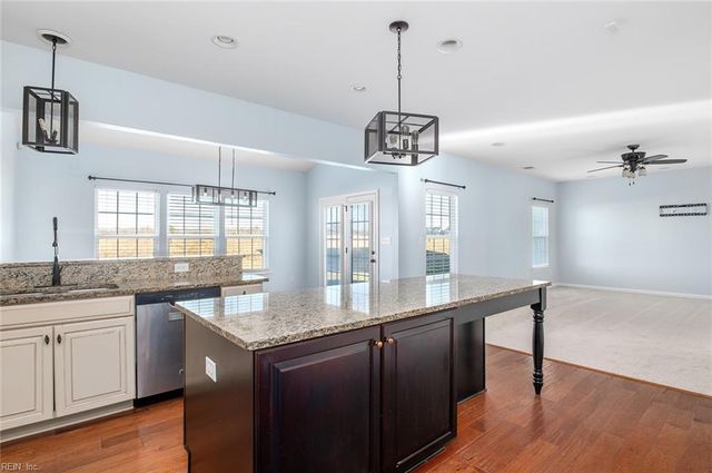 331 Spring Hill PL, Smithfield, VA 23430