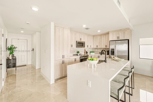 1330 NW 2nd Street 1330, Florida City, FL 33034