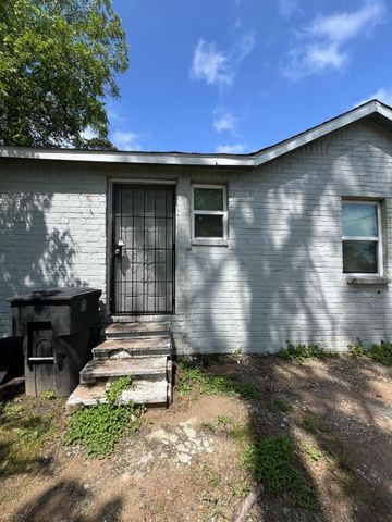 6908 Larkstone Street, Houston, TX 77028