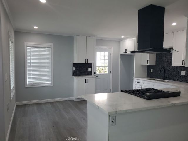 1133 W 58th, Los Angeles, CA 90037