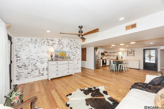 42494 Lillie Babin Road, Gonzales, LA 70737