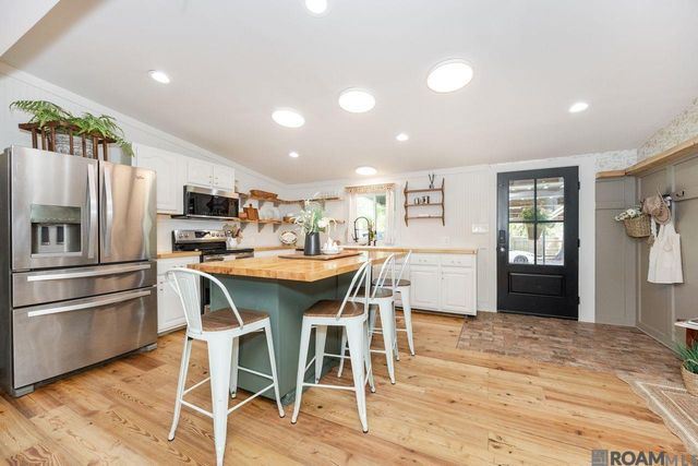 42494 Lillie Babin Road, Gonzales, LA 70737